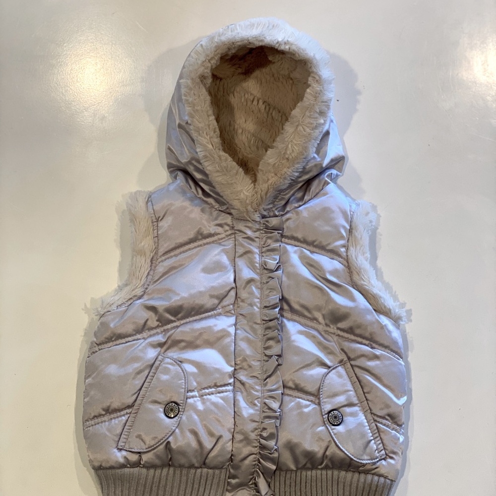VGUC 2T SILVER FLEECE LINED VEST